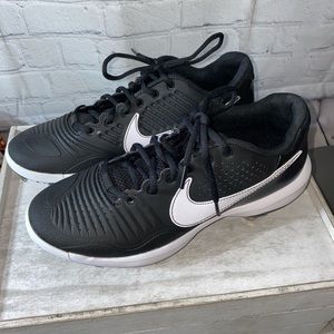 NIKE ALPHA HUARACHE 3 VRSTY LOW BASEBALL CLEATS